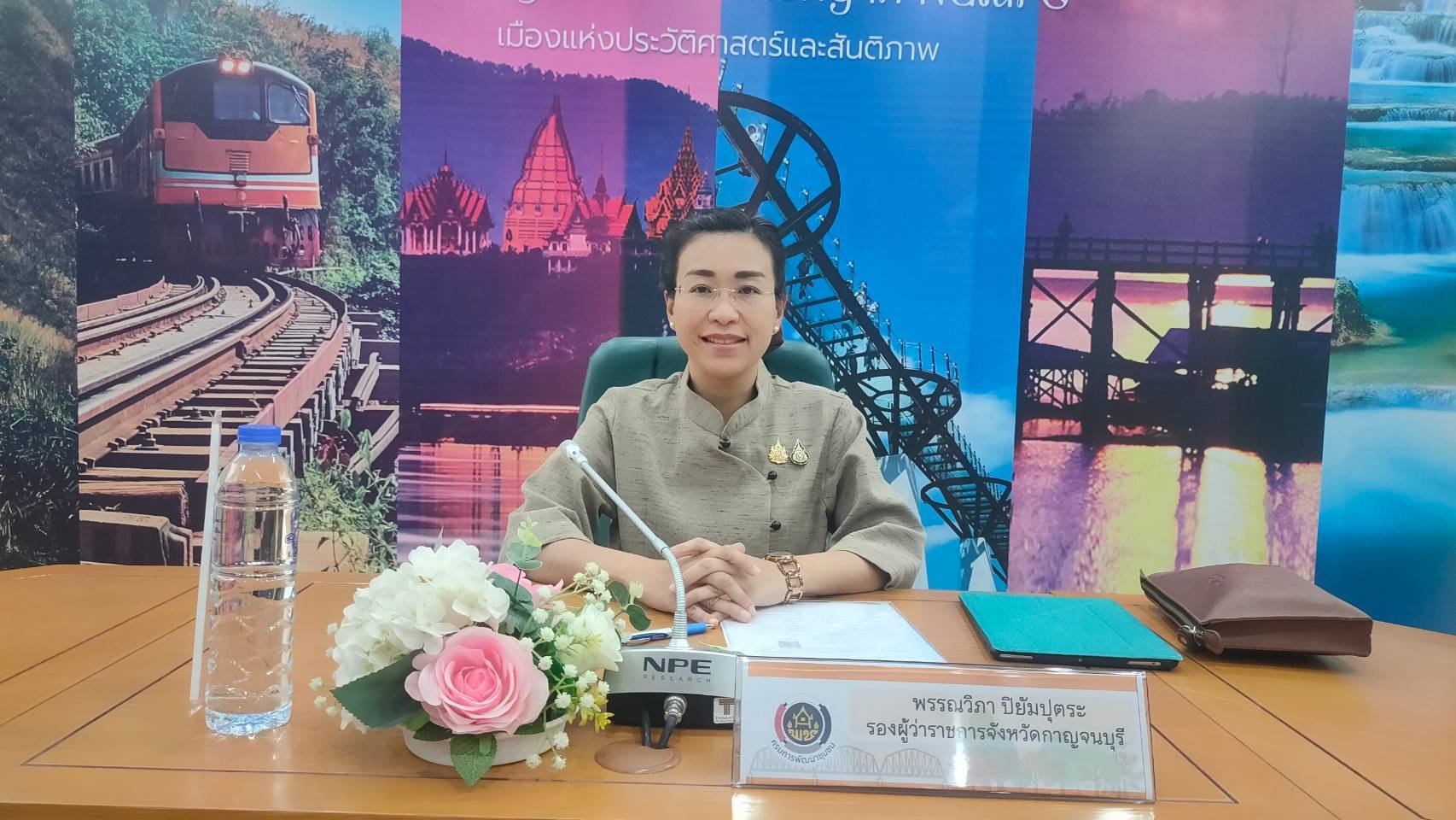พช.กาญจนบุรี จัดประชุมคณะกรรมการกองทุนพัฒนาเด็กชนบทจังหวัดกาญจนบุรี ในพระราชูปถัมภ์ สมเด็จพระเทพรัตนราชสุดา ฯ สยามบรมราชกุมารี เห็นชอบอนุมัติเงินช่วยเหลือเด็กด้อยโอกาส ปี 2568 จำนวน 122 ราย เป็นเงิน 261,000 บาท