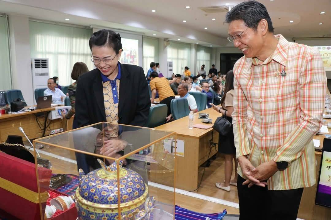 พช. กาญจนบุรี จัดประชุมคัดสรรสุดยอดผลิตภัณฑ์ OTOP เด่น จังหวัด (Provincial Star OTOP : PSO) ปี พ.ศ. 2568