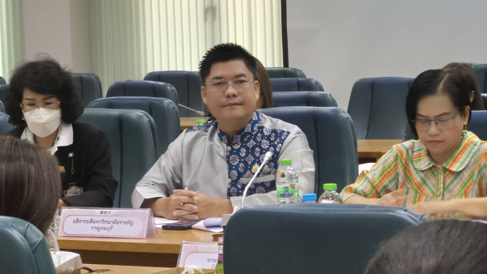 พช.กาญจนบุรี จัดประชุมชี้แจงหลักเกณฑ์การคัดสรรสุดยอดผลิตภัณฑ์ OTOP เด่น จังหวัด (Provincial Star OTOP : PSO) ปี พ.ศ. 2568 แก่คณะกรรมการระดับจังหวัด