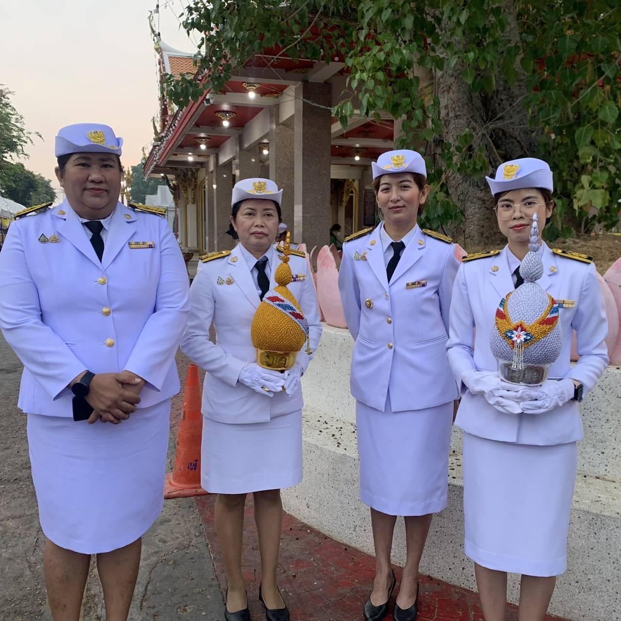พช. กาญจนบุรี ร่วมพิธีถวายราชสักการะ พระบรมราชานุสาวรีย์ พระบาทสมเด็จพระนั่งเกล้าเจ้าอยู่หัว เนื่องในวันที่ระลึก“พระบาทสมเด็จพระนั่งเกล้าเจ้าอยู่หัว พระมหาเจษฎาราชเจ้า”