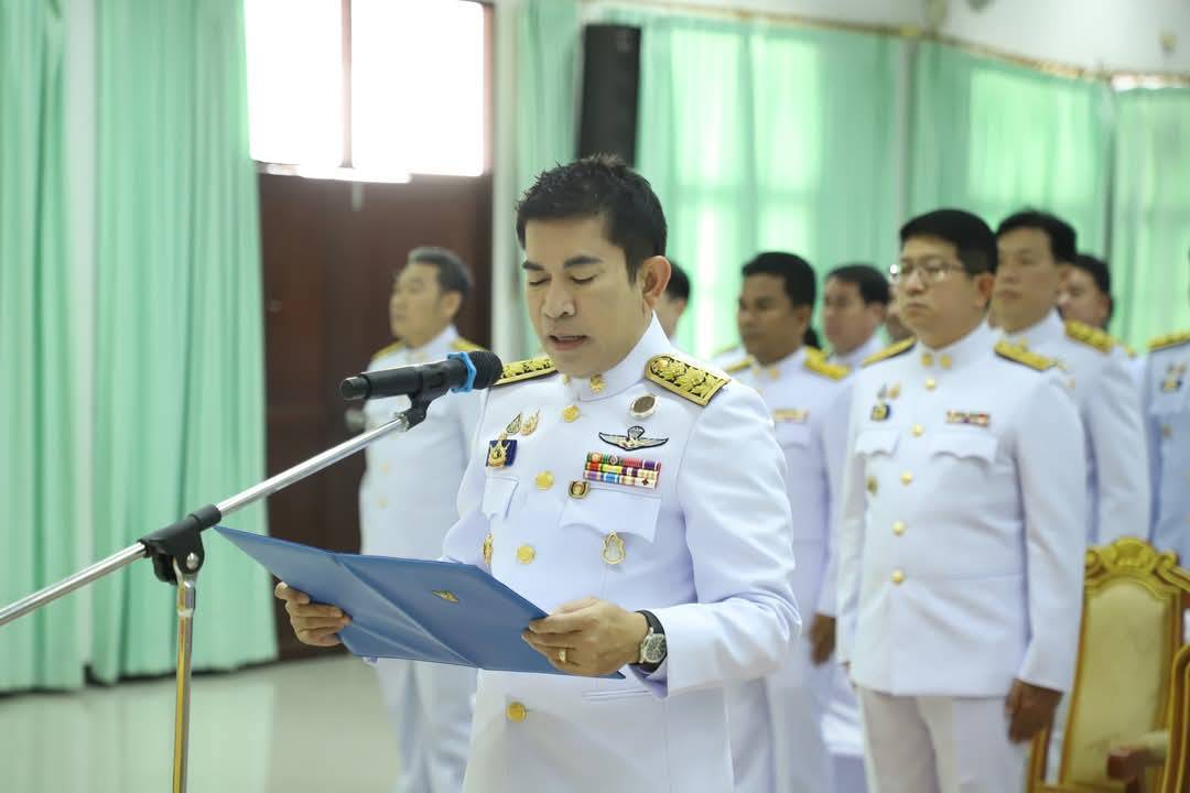 พช.กาญจนบุรี ร่วมพิธีรับเหรียญที่ระลึกพระราชทาน เนื่องในวันข้าราชการพลเรือนและวันคล้ายวันสถาปนากระทรวงมหาดไทย ครบรอบ 133 ปี