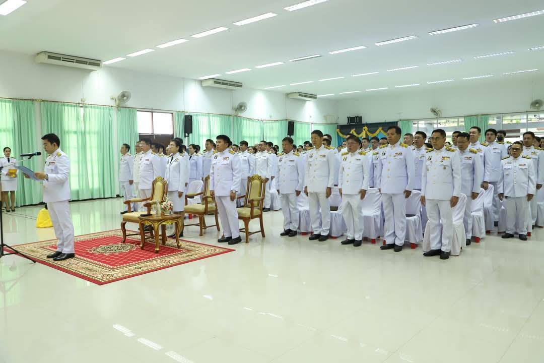 พช.กาญจนบุรี ร่วมพิธีรับเหรียญที่ระลึกพระราชทาน เนื่องในวันข้าราชการพลเรือนและวันคล้ายวันสถาปนากระทรวงมหาดไทย ครบรอบ 133 ปี