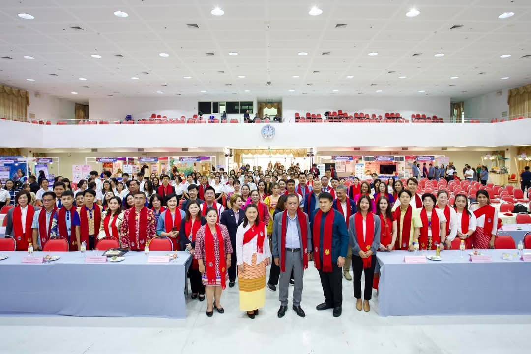 พช.กาญจนบุรี ร่วมต้อนรับติดตามการดำเนินงานขับเคลื่อนงานด้านอุดมศึกษา วิทยาศาสตร์ วิจัยและนวัตกรรม (อววน.) สู่การพัฒนาท้องถิ่นในพื้นที่จังหวัดกาญจนบุรี