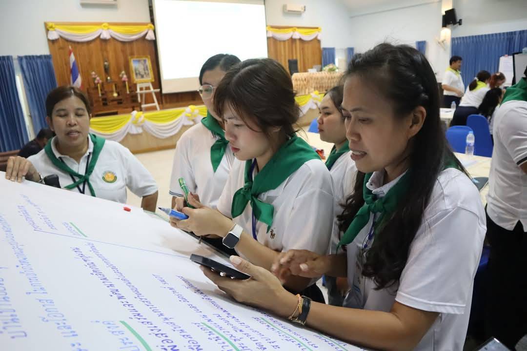 พจ.กาญจนบุรี เป็นวิทยากรบรรยายและฝึกปฏิบัติ หัวข้อ ทักษะการพัฒนาโครงการและการวางแผนพัฒนาชุมชน แก่“นักพัฒนาชุมชน” รุ่นที่ 50