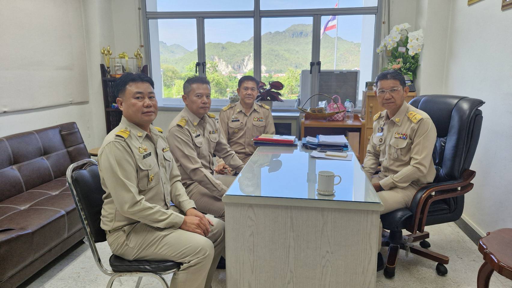 CDD KAN News: จังหวัดกาญจนบุรี ต้อนรับข้าราชการที่ได้รับการแต่งตั้ง โยกย้าย ให้มาดำรงตำแหน่งพัฒนาการอำเภอ และนักวิชาการพัฒนาชุมชนชำนาญการพิเศษ (ผู้ช่วยผู้อำนวยการกลุ่มงาน) สังกัดสำนักงานพัฒนาชุมชนจังหวัดกาญจนบุรี