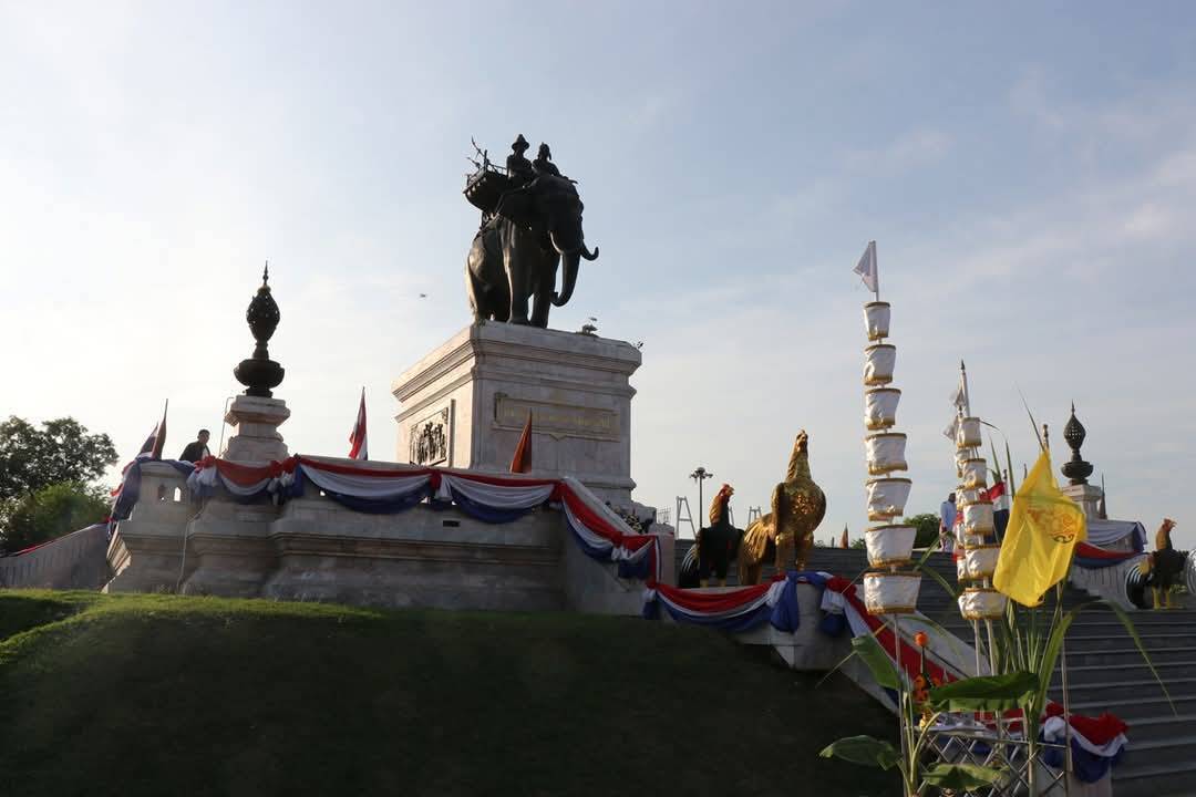 พจ.กาญจนบุรี ร่วมพิธีวันที่ระลึก “วันคล้ายวันสวรรคตสมเด็จพระนเรศวรมหาราช” ประจำปี พ.ศ. 2568