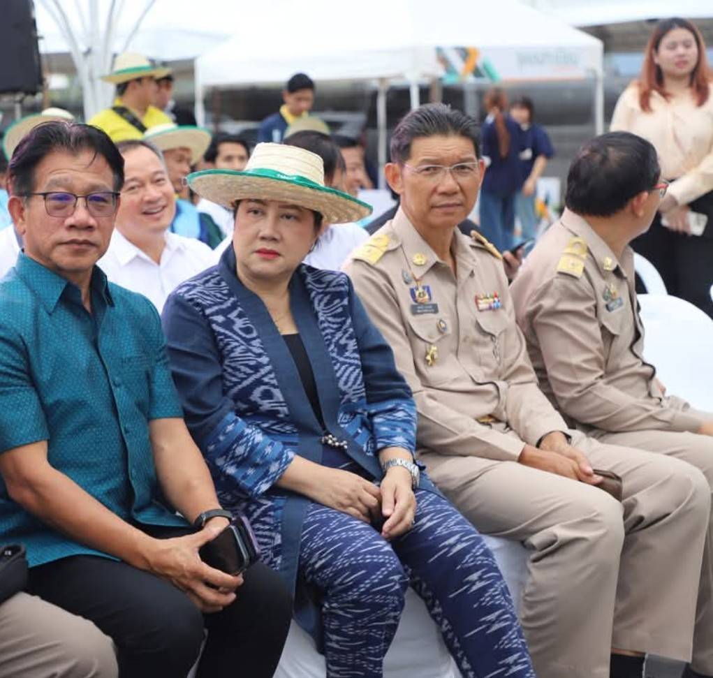 ร่วมแถลงข่าวการจัดงาน “มหกรรมเกษตรแฟร์สามบุรี @กาญจนบุรี” ชูจุดแข็งเกษตรอินทรีย์-นวัตกรรมการเกษตร เชื่อมโยงเศรษฐกิจฐานราก ยกระดับเกษตรกรไทยสู่อนาคต