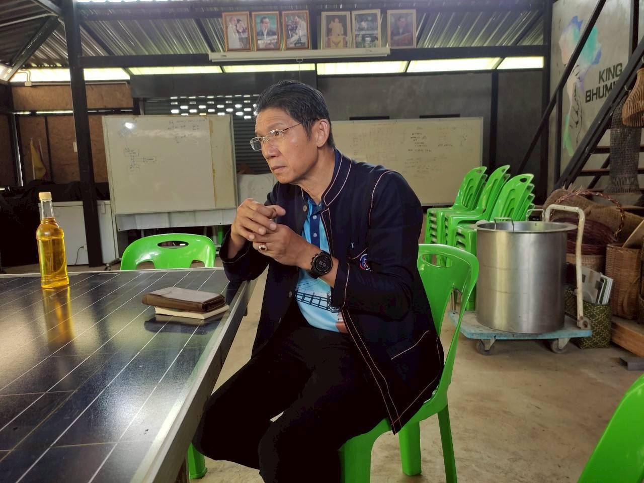 พช. กาญจนบุรี ลงพื้นที่ติดตามการดำเนินงาน โคก หนอง นา “ไร่รักกาญจน์” เพื่อวิเคราะห์ ระดมความคิด วางแผนการสร้างเครือข่ายขับเคลื่อนโครงการสู่การพัฒนาคนอย่างยั่งยืน