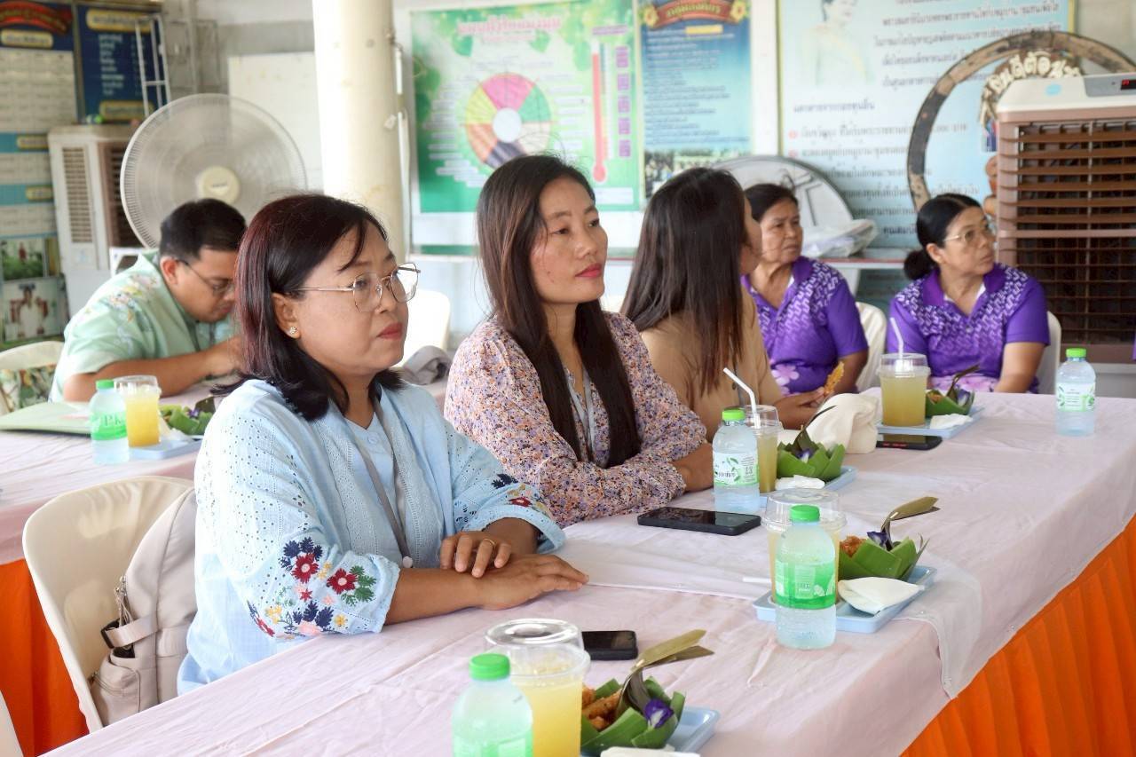 พช. กาญจนบุรี ต้อนรับคณะผู้เข้าร่วมโครงการแก้ไขปัญหาความยากจนที่มีชุมชนเป็นศูนย์กลางสำหรับกลุ่มประเทศในกรอบความร่วมมือแม่โขง – ล้านช้าง