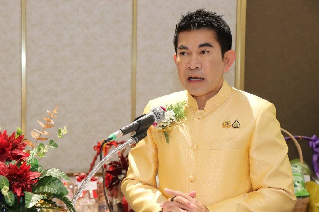 พจ.กาญจนบุรี ร่วมเปิดการประชุมเหล่ากาชาดจังหวัดภาค 4 ครั้งที่ 167 พร้อมนำผลิตภัณฑ์ OTOP ร่วมจัดนิทรรศการ