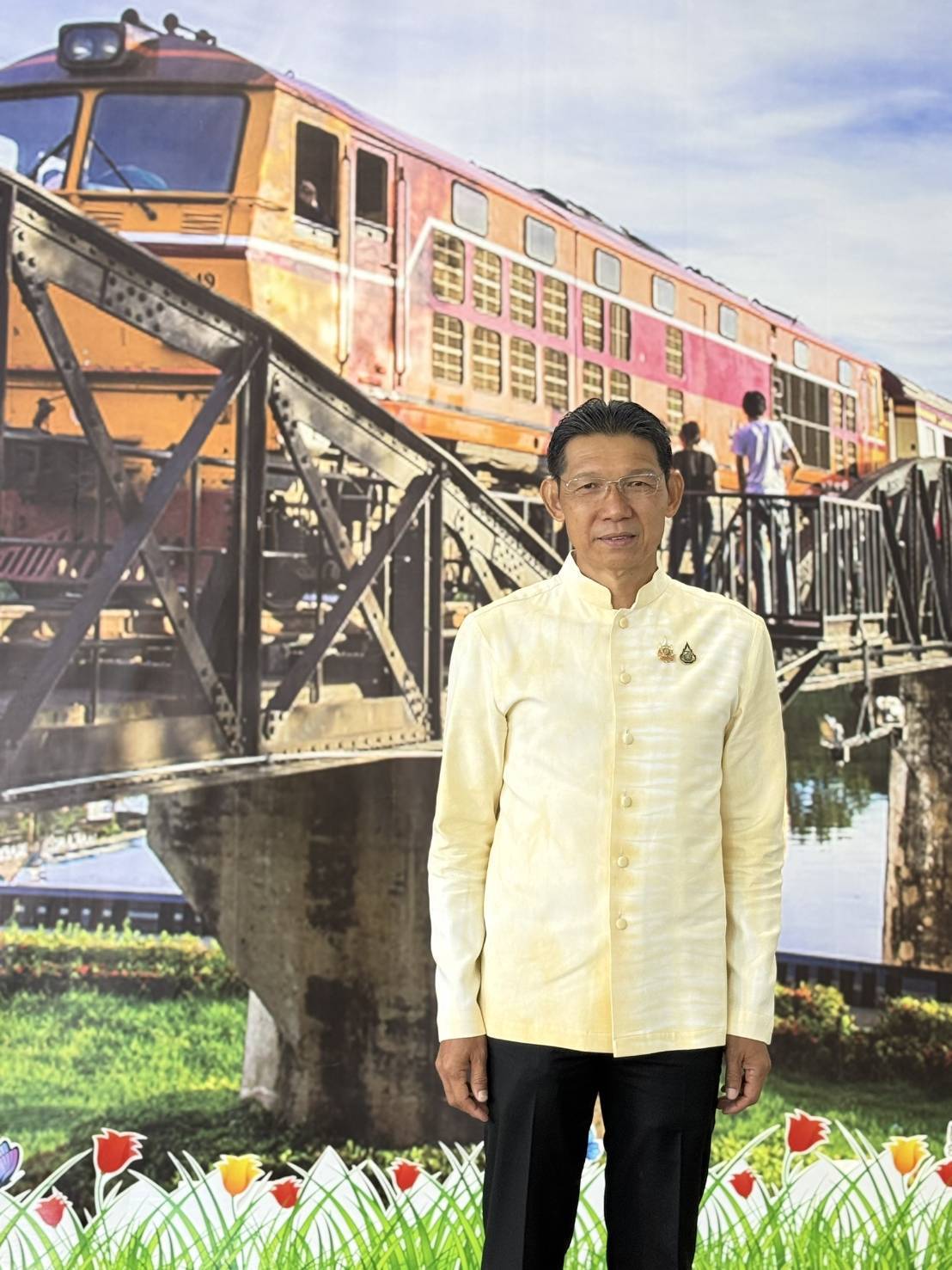 พจ.กาญจนบุรี ร่วมเปิดการประชุมเหล่ากาชาดจังหวัดภาค 4 ครั้งที่ 167 พร้อมนำผลิตภัณฑ์ OTOP ร่วมจัดนิทรรศการ