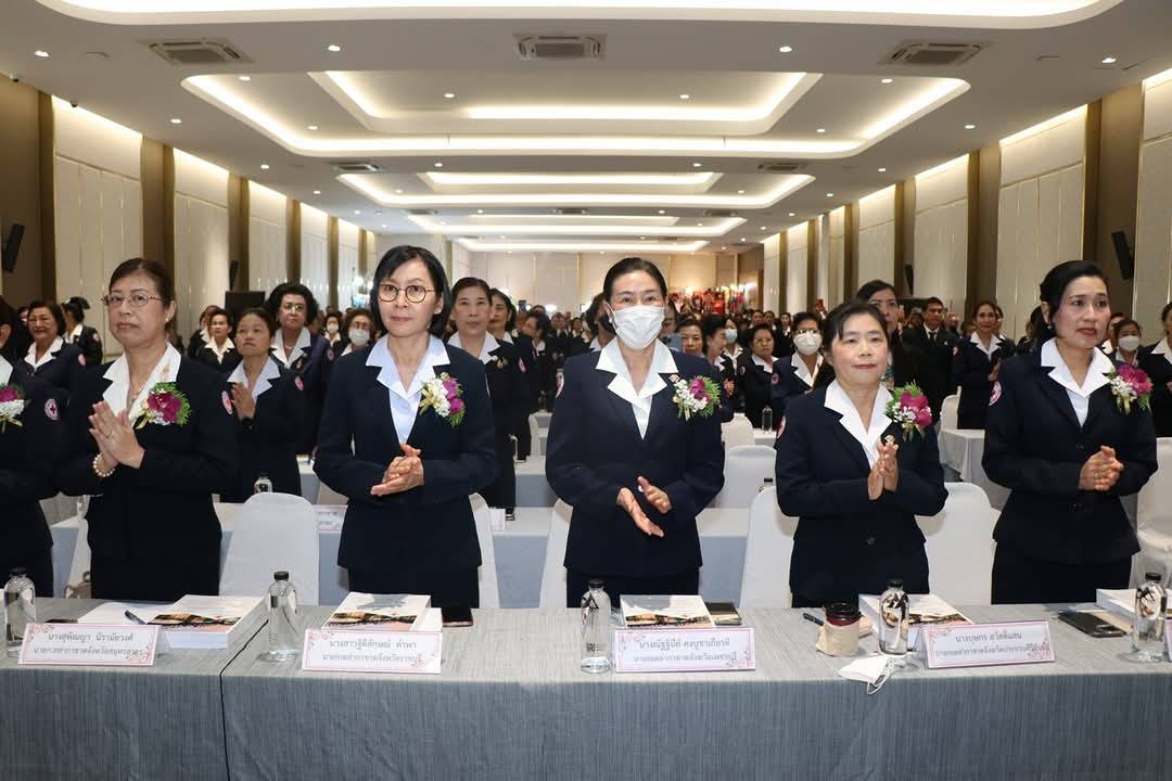 พจ.กาญจนบุรี ร่วมเปิดการประชุมเหล่ากาชาดจังหวัดภาค 4 ครั้งที่ 167 พร้อมนำผลิตภัณฑ์ OTOP ร่วมจัดนิทรรศการ