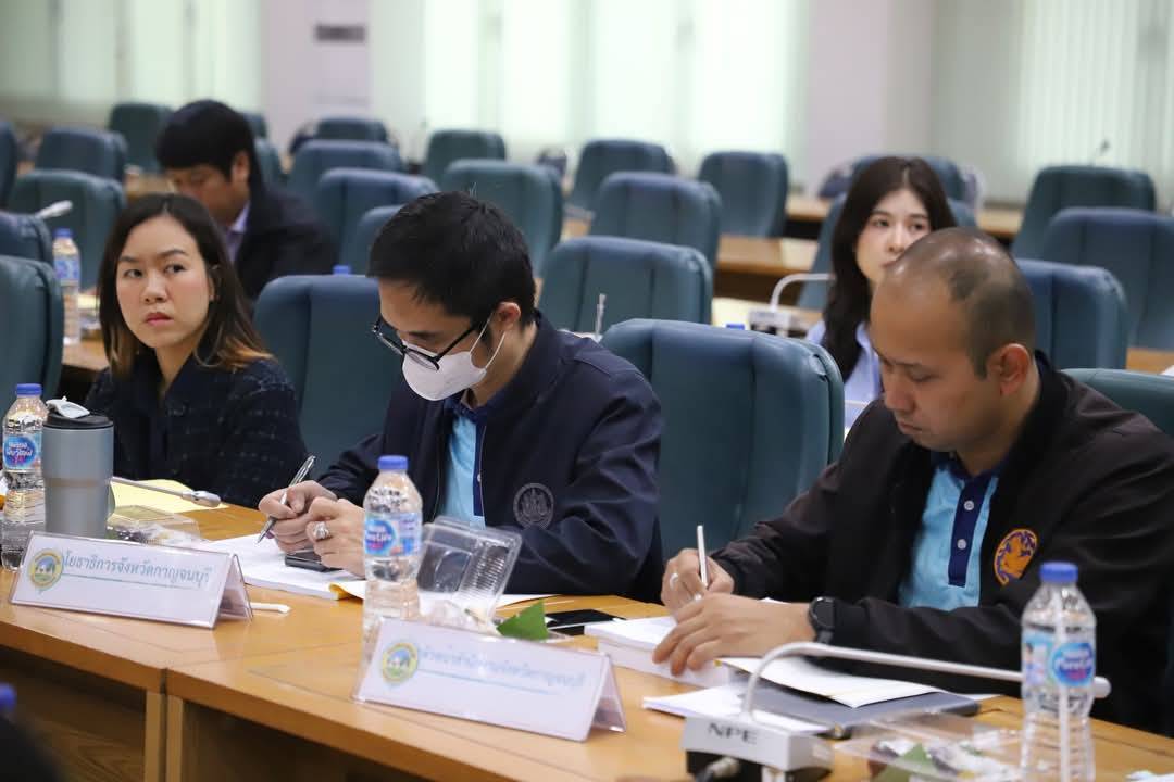 พช.กาญจนบุรี จัดประชุมนำเสนอผลการจัดเก็บและรับรองคุณภาพข้อมูลความจำเป็นพื้นฐาน (จปฐ.) ระดับจังหวัด เพื่อสนับสนุนให้ทุกหน่วยงาน ได้นำข้อมูลไปใช้ประโยชน์ในการวางแผนแก้ไขปัญหาและพัฒนาคุณภาพชีวิตของประชาชนให้ดีขึ้นในทุกระดับ