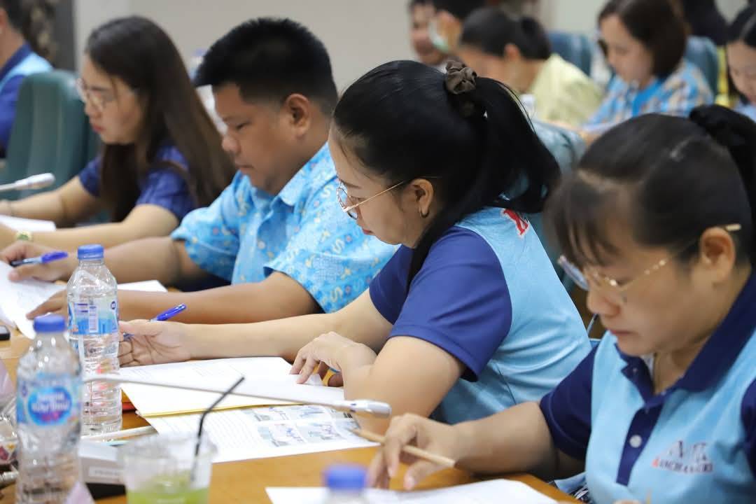พช.กาญจนบุรี จัดประชุมนำเสนอผลการจัดเก็บและรับรองคุณภาพข้อมูลความจำเป็นพื้นฐาน (จปฐ.) ระดับจังหวัด เพื่อสนับสนุนให้ทุกหน่วยงาน ได้นำข้อมูลไปใช้ประโยชน์ในการวางแผนแก้ไขปัญหาและพัฒนาคุณภาพชีวิตของประชาชนให้ดีขึ้นในทุกระดับ