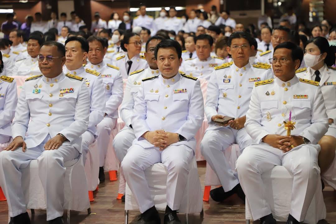 พช.กาญจนบุรี ร่วมพิธีทำบุญตักบาตรและปล่อยพันธ์ุสัตว์น้ำ เพื่อถวายเป็นพระราชกุศล และจุดเทียนถวายพระพรชัยมงคล สมเด็จพระนางเจ้าฯ พระบรมราชินี เนื่องในโอกาสวันเฉลิมพระชนมพรรษา 3 มิถุนายน 2568