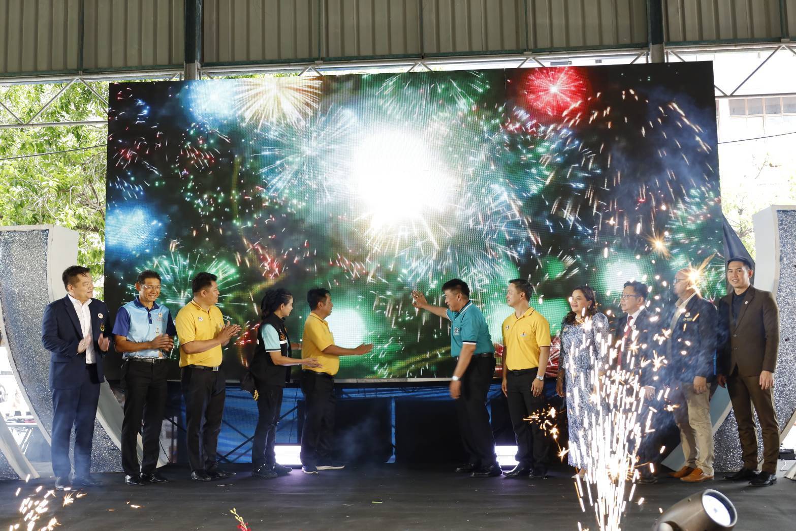 พช. กาญจนบุรี ร่วมงานมหกรรมรวมพลเยาวชน “TO BE NUMBER ONE” จังหวัดกาญจนบุรี สร้างภูมิคุ้มกันทางใจ เสริมพลังคนรุ่นใหม่ต้านภัยยาเสพติด