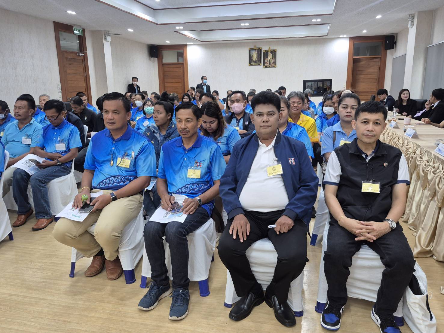 พช.กาญจนบุรี นำ คณะกรรมการกองทุนหมู่บ้านและชุมชนเมืองจังหวัดกาญจนบุรี เข้าร่วมโครงการ “ร่วมใจไกล่เกลี่ย 2025” ประจำปีงบประมาณ พ.ศ.2568