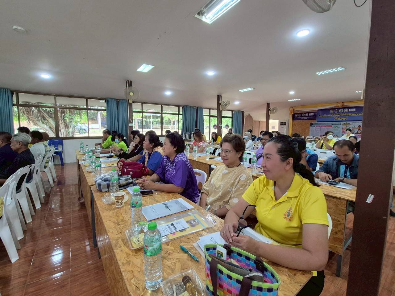 พช.กาญจนบุรี จัดโครงการประชุมเชิงปฏิบัติการเสริมสร้างธรรมาภิบาลกลุ่มออมทรัพย์เพื่อการผลิต