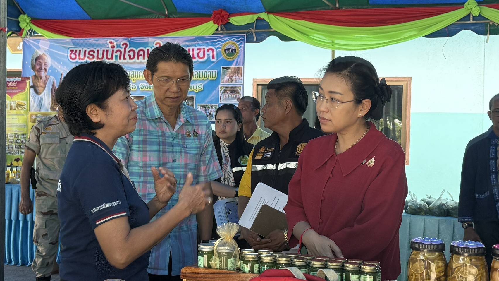 หนองปลาไหลโชว์ของดี! พช.กาญจนบุรีลงพื้นที่คัดสรรกิจกรรมพัฒนาชุมชนดีเด่น ประจำปี 2568